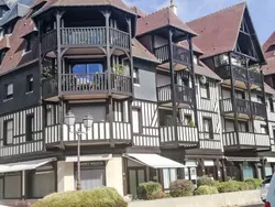 Bild zur gratis inserierten Ferienwohnung Les Jardins du Yacht Club.