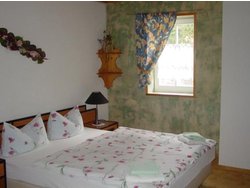 Hotel landhotel zur guten Quelle bei Eisenach in Unstruttal (Unstrut-Hainich-Kreis) - 20 Personen, Hund erlaubt