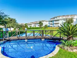 Bild zur gratis inserierten Ferienwohnung GreenMar B Down/bajo acceso piscina/Pool.