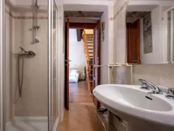 Ferienhaus Cinzia in Arizzano - 5 Personen, Hund nicht erlaubt