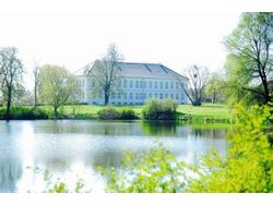 Apartment Gutshaus Groß Helle Apartment 1 EG Seeseite in Keine Region - 2 Personen, Hund nicht erlaubt