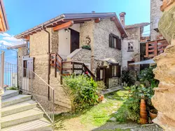 Ferienwohnung Alla Fontana in Domaso - 2 Personen, Hund erlaubt