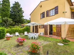 Ferienhaus Bellavista in Castellina Marittima - 17 Personen, Hund erlaubt