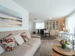 Bild zur gratis inserierten Ferienwohnung Zeelucht with private garden.