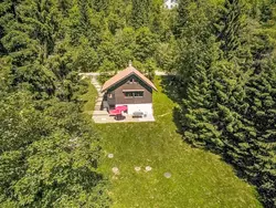 Ferienhaus Chalet de la Vue des Alpes in Val-de-Ruz - 4 Personen, Hund erlaubt