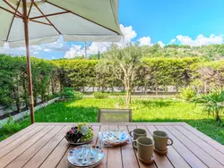 Ferienwohnung Flower Garden in Colico - 3 Personen, Hund erlaubt