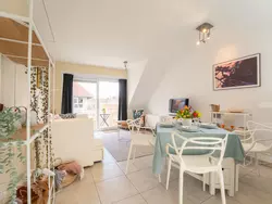 Bild zur gratis inserierten Ferienwohnung Appartment with beach cabine and parking.