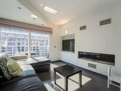 Bild zur gratis inserierten Ferienwohnung Littoral with two balconies.