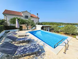 Ferienhaus Katenas in Općina Bilice - 5 Personen, Hund nicht erlaubt