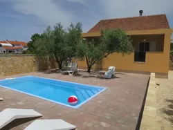 Bild zur gratis inserierten Ferienwohnung Tina.