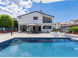 Bild zur gratis inserierten Ferienwohnung Villa Rubil.