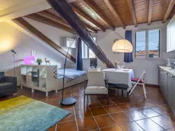 Bild zur gratis inserierten Ferienwohnung Terraggio Mansard.