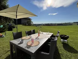 Bild zur gratis inserierten Ferienwohnung Gustis Hüsli - Alpensicht & Natur pur.