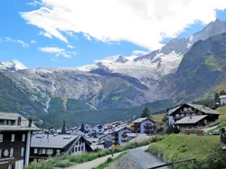 Bild zur gratis inserierten Ferienwohnung Waldhotel Fletschhorn Saas-Fee.