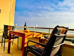 Bild zur gratis inserierten Ferienwohnung Südbalkon mit Meerblick.