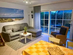 Bild zur gratis inserierten Ferienwohnung Sonniges Ferienhaus hinter dem Deich.