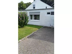 Bild zur gratis inserierten Ferienwohnung mit Terrasse in ruhiger Lage.