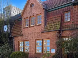 Bild zur gratis inserierten Ferienwohnung Zentrale Wohnung mit Klavier, Kunst und Design.