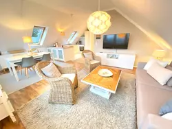 Bild zur gratis inserierten Ferienwohnung mit Stellplatz mitten im Grünen.
