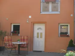 Bild zur gratis inserierten Ferienwohnung Moderne Wohnung mit Terrasse in zentraler Lage.