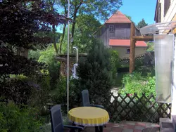 Bild zur gratis inserierten Ferienwohnung Ruhiggelegene Wohnung mit Garten und Terrasse.