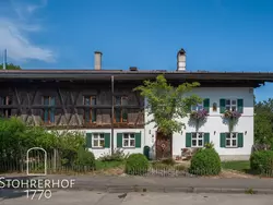 Bild zur gratis inserierten Ferienwohnung Wunderschönes Ferienhaus mit Kamin in Riederau.