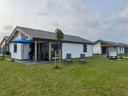 Bild zur gratis inserierten Ferienwohnung G22 Haus mit Garten, Strandkorb und Grillkamin.