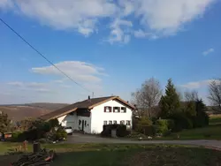 Bild zur gratis inserierten Ferienwohnung Wohnung in Starkenburg mit Kleiner Terrasse.