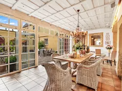 Bild zur gratis inserierten Ferienwohnung Villa mit Garten, Grill und Terrasse.