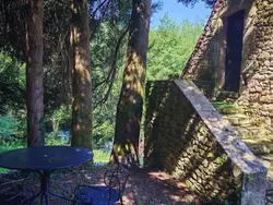 Bild zur gratis inserierten Ferienwohnung Studio "Vert d'Eau" mit Blick auf das Wasser.