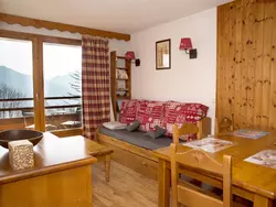 Bild zur gratis inserierten Ferienwohnung Wohnung direkt an der Piste, Schwimmbad, Sauna.