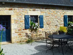 Bild zur gratis inserierten Ferienwohnung mit eigenem Garten und Grill.