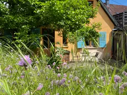 Bild zur gratis inserierten Ferienwohnung Maisonnette mit Garten.