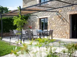 Bild zur gratis inserierten Ferienwohnung Domäne "Lou Papagai" mit Wallbox.