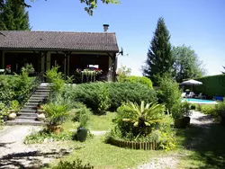 Ferienhaus mit Garten, Grill und Terrasse in Thury (Auxerre) - 6 Personen, Hund erlaubt