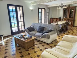 Ferienhaus beheizter Pool ab Mitte April in Cabasse - 6 Personen, Hund erlaubt