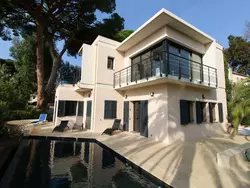 Bild zur gratis inserierten Ferienwohnung Appartement mit Infinity-Pool.