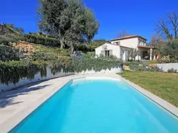 Bild zur gratis inserierten Ferienwohnung Côte d'Azur ganze Villa beheizter Pool Meerblick.