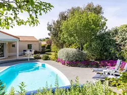 Ferienhaus "Acacia" mit eigenem Pool in Château-d'Olonne - 6 Personen, Hund erlaubt