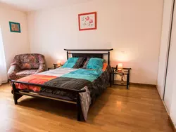 Bild zur gratis inserierten Ferienwohnung Steinhaus in ländlicher Umgebung mit Pool.