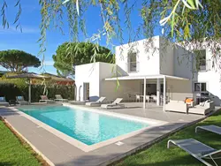 Ferienhaus Villa mit 6 Schlafzimmern, privatem Pool Garten und Parkplatz in Calvi - 10 Personen, Hund erlaubt
