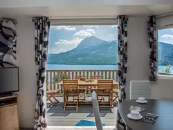 Bild zur gratis inserierten Ferienwohnung Gemütliches Chalet am Ufer des Sees von Serre-Ponçon.