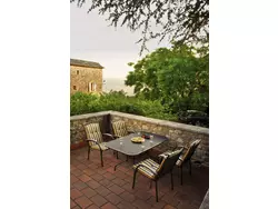 Bild zur gratis inserierten Ferienwohnung Maisonettewohnung mit Terrasse und Ausblick.