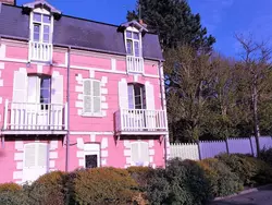 Bild zur gratis inserierten Ferienwohnung Schöne Unterkunft mit Terrasse in der Nähe des Meeres.