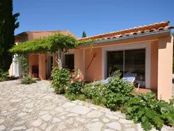 Ferienhaus "Le Rieu" mit eigener Terrasse in Malaucène - 9 Personen, Hund erlaubt