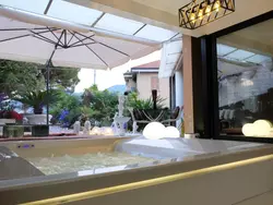 Bild zur gratis inserierten Ferienwohnung Last-Minute-Garten-Whirlpool der herrliche Lebensstil.