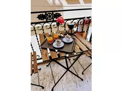 Bild zur gratis inserierten Ferienwohnung Oikos Design-Ferienwohnung mit Aussicht.