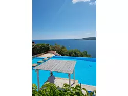 Bild zur gratis inserierten Ferienwohnung Casetta Ladunia mit Blick aufs Meer.