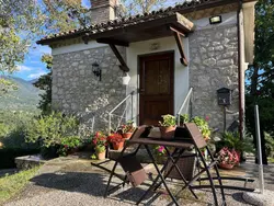 Bild zur gratis inserierten Ferienwohnung Zwei-Zimmer-Wohnung inmitten der Natur.