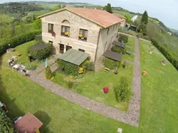 Bild zur gratis inserierten Ferienwohnung Schönes Ferienhaus in Volterra mit Großem Garten.